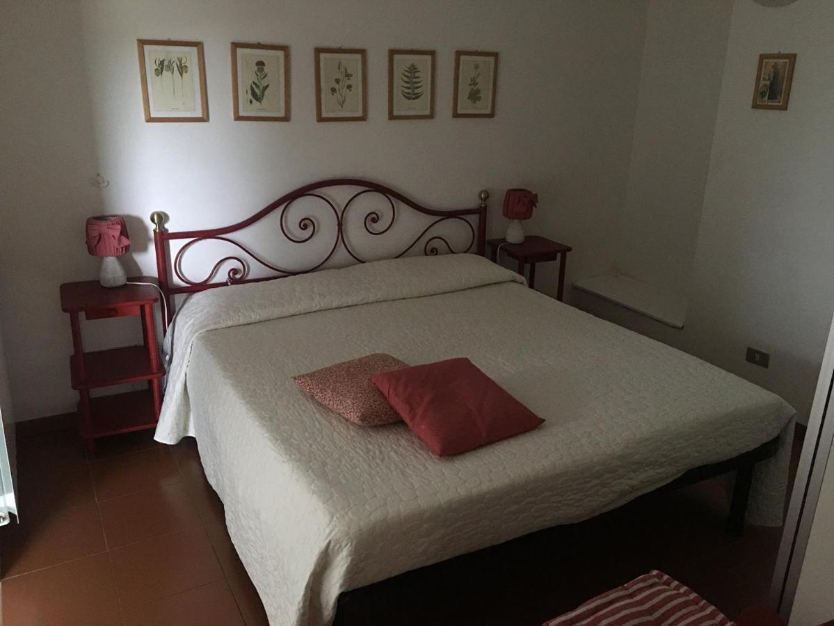 Appartement Ca Da Lalla à Carro Extérieur photo